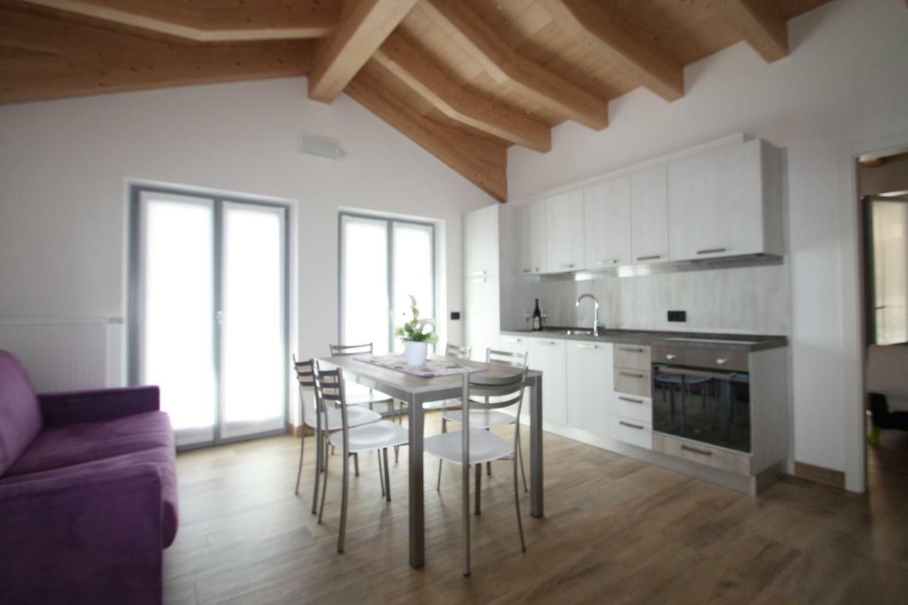 Appartement Casa Ai Stabli à Mezzana  Extérieur photo